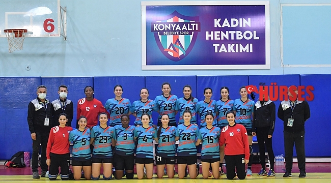 Mavi Kelebekler, yarı finale yükselmek istiyor