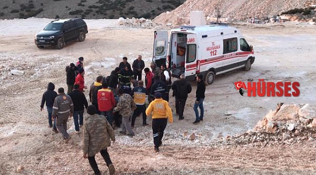 Motosiklet mermer ocağı sahasına düştü