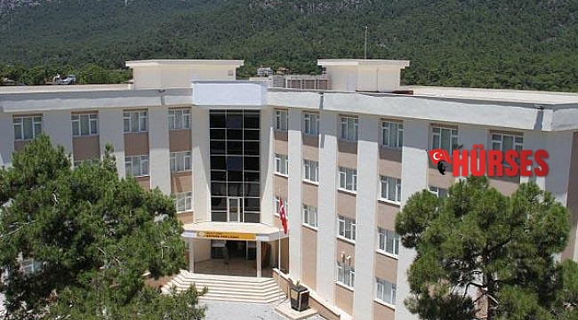 Öğretmenlere 'koronavirüslü öğrenci' nöbeti