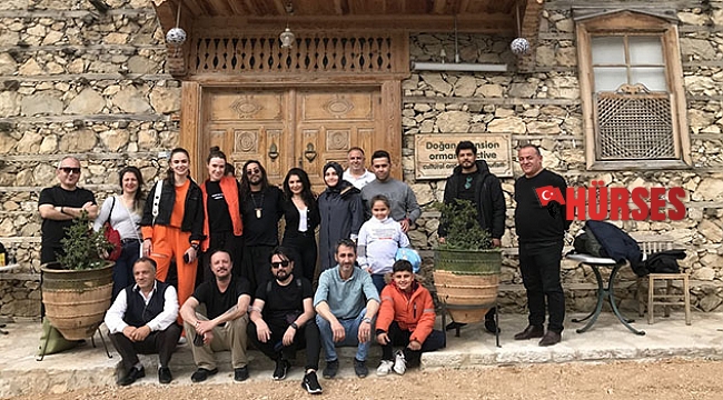 Ormana'nın düğmeli evleri modacıların gözbebeği oldu