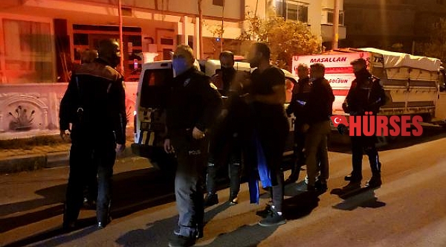 Pencereden içeriye bakma kavgası: 3 yaralı