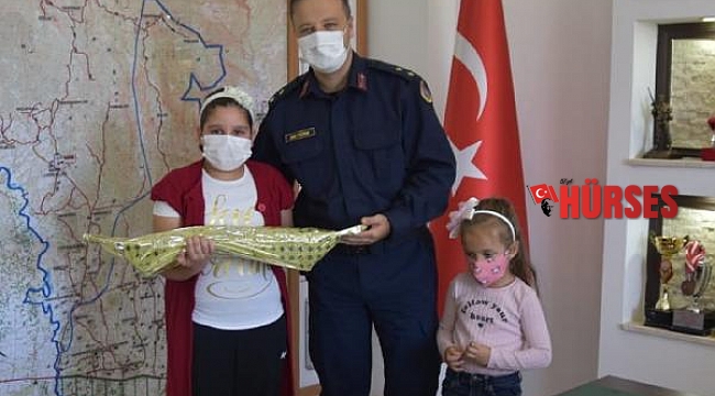 Serik'te jandarmadan resim yarışması