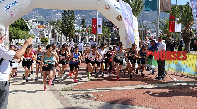 Türkiye Dağ Koşusu Şampiyonası, Alanya'da yapıldı