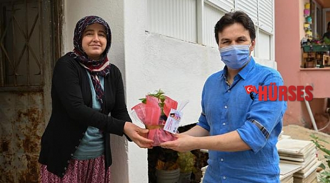 Başkan Kocakaya'dan annelere ziyaret