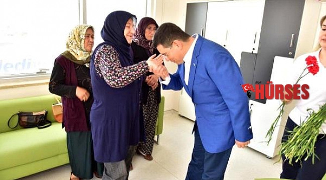 Başkan Tütüncü'den Anneler Günü mesajı