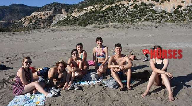 Demre sahilleri turistlere kaldı