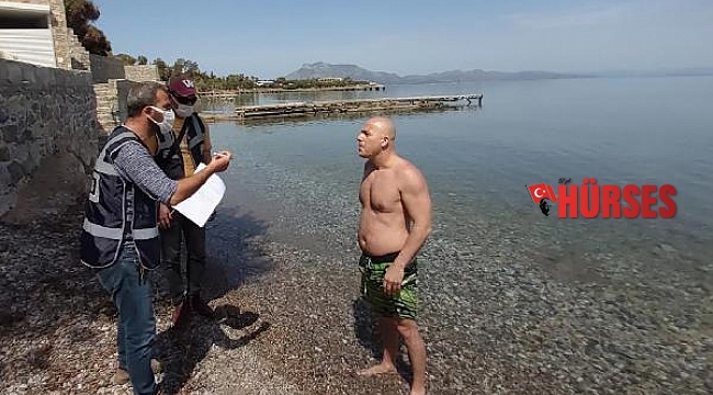 'Denize girenleri görünce ben de yüzdüm, meğer turistlermiş'