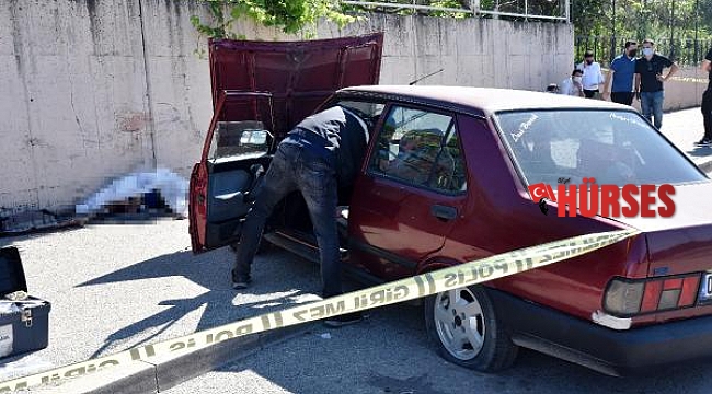 Ecel kaldırımda yakaladı
