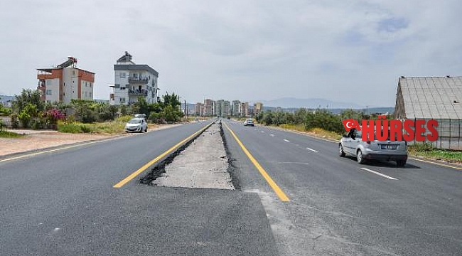 Kepez Turgut Reis Caddesi yeniden asfaltlandı
