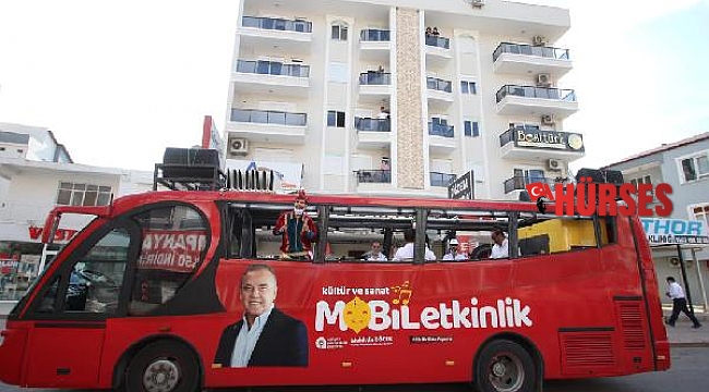 Konyaaltı ve Döşemealtı'nda mobil konserler moral oldu