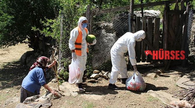 Manavgat'ta karantina bölgesine yardımlar sürüyor