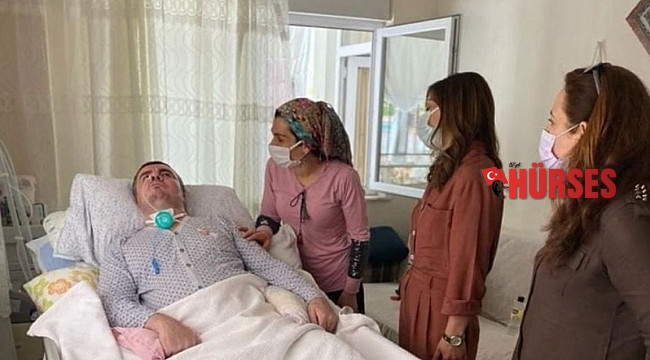 Polis eşleri 630 aileye gıda 60 çocuğa giysi desteğinde bulundu