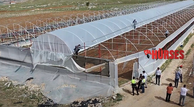 Seraları zarar gören çiftçiye sera naylonu yardımı