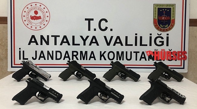 Silah kaçakçılarına suçüstü: 2 gözaltı