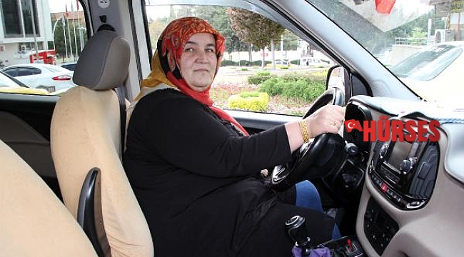 'Şoför Sebahat', 10 yıldır direksiyon başında