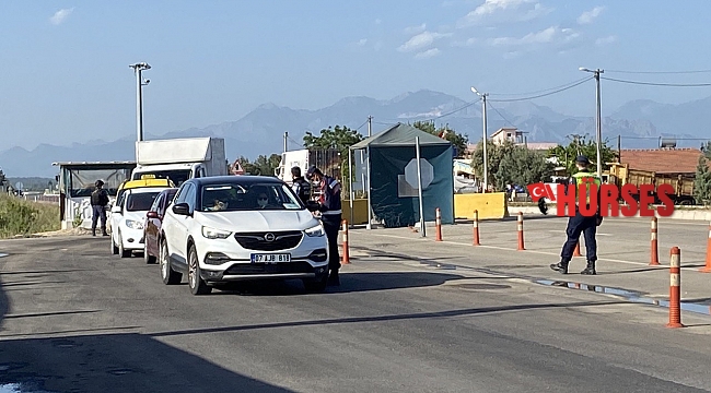 Tam kapanmanın ilk gününde sıkı denetim