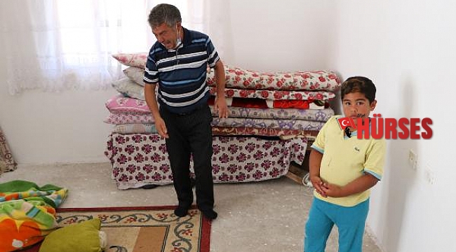 Torunuyla yaşam mücadelesi veriyor