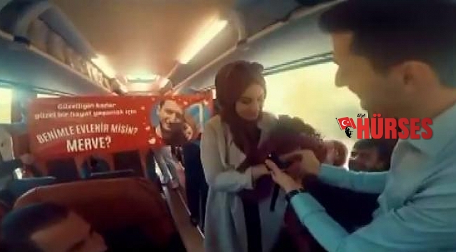 Yolcu otobüsünde evlilik teklifi