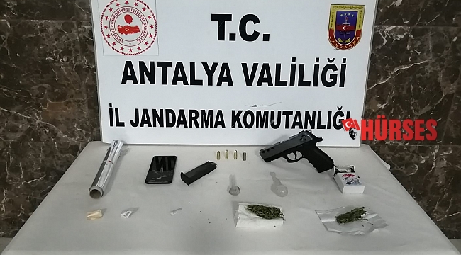 Alanya'da uyuşturucu operasyonu: 2 gözaltı