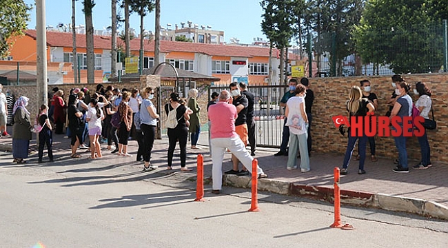 Antalya'da Liselere Geçiş Sistemi sınavı heyecanı