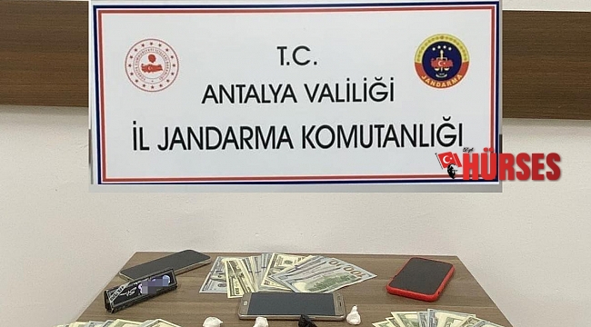 Antalya'da uyuşturucu operasyonu: 2 gözaltı