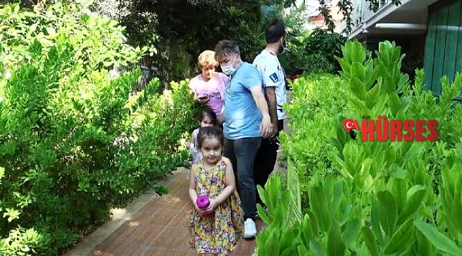 Balkondan düşen kadın yaralandı; ikizlerini evden itfaiye çıkardı