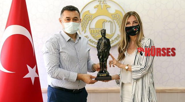 Başkan Yücel'e eğitime destek teşekkürü