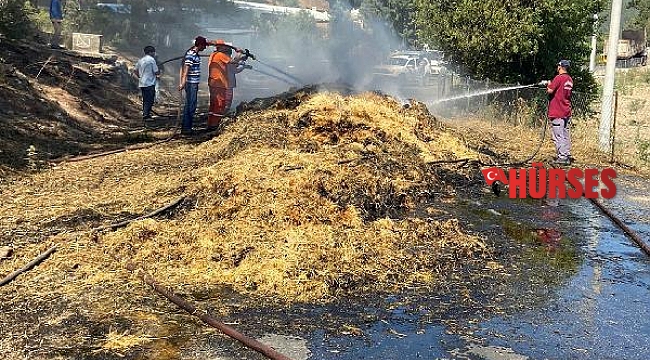 Kamyondaki saman balyaları yandı