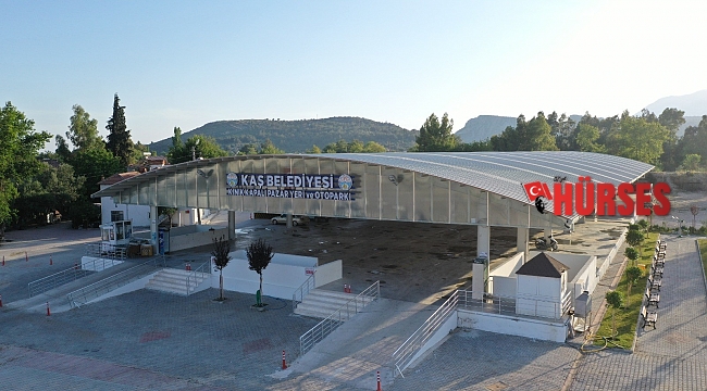 Kaş'a kapalı pazaryeri ve bisiklet yolu açılıyor