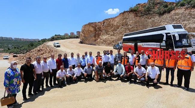 Kepez'de sathi asfalt sezonu törenle açıldı