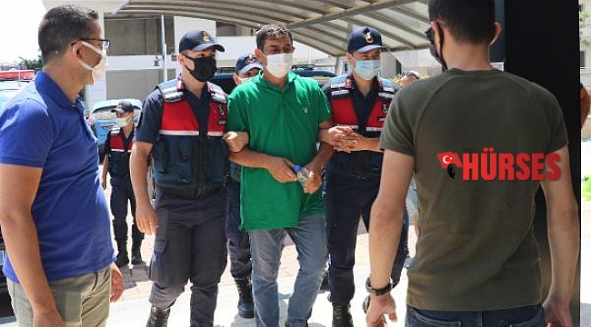 Muhtar, tabancasını temizlerken eşini öldürdü