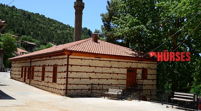 Tarihi ilkokul restore edilip yeniden ayağa kaldırıldı