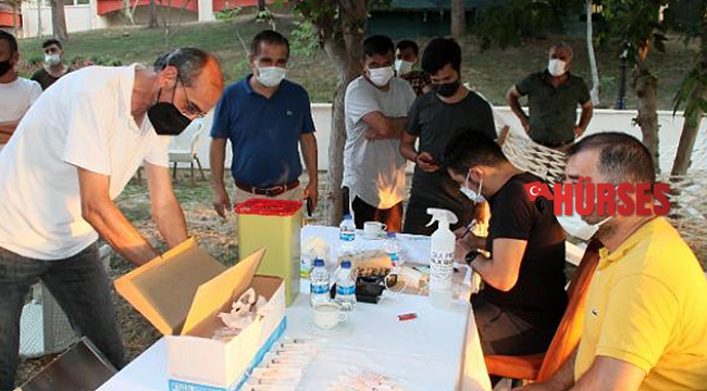 Turizm çalışanları otellerde aşılanmaya başladı