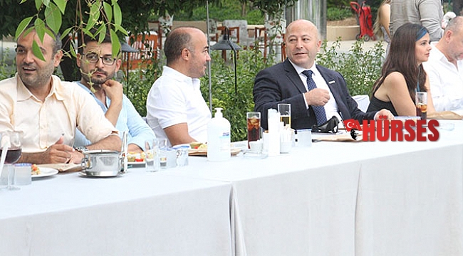 "Türkiye'nin enerjideki geleceği güneş enerjisinde"