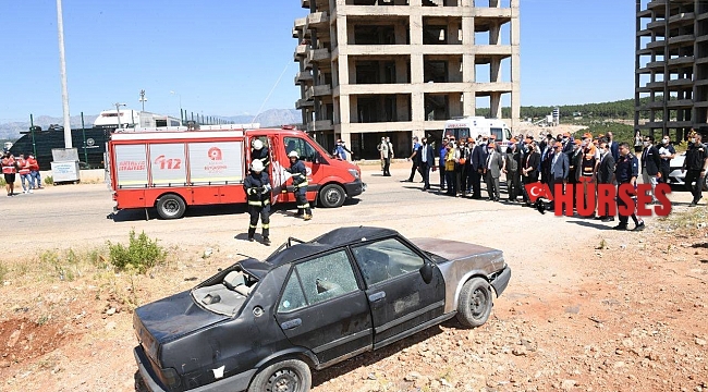 "Deprem tatbikatı" gerçeğini aratmadı