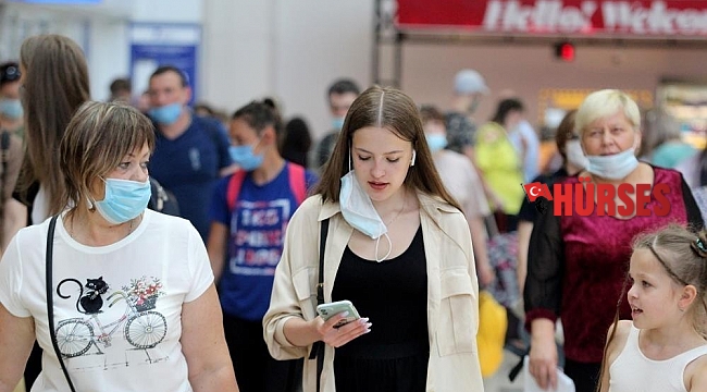 Antalya'ya 26 günde 6 bin 195 uçak ile 1 milyon 200 bin yabancı turist geldi