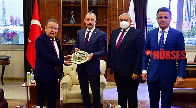 Başkan Böcek, Kemal Kılıçdaroğlu ile bir araya geldi