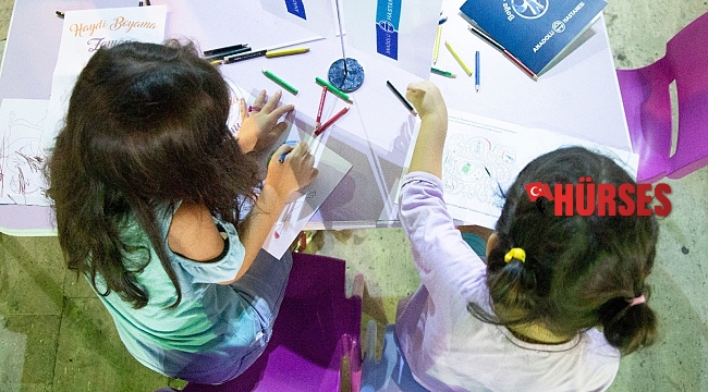 Doktorlar festivalde çocuklarla söyleşi yaptı