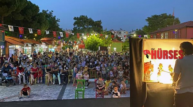 DokumaPark'ta Nostaljik Sinema Günleri'ne yoğun ilgi