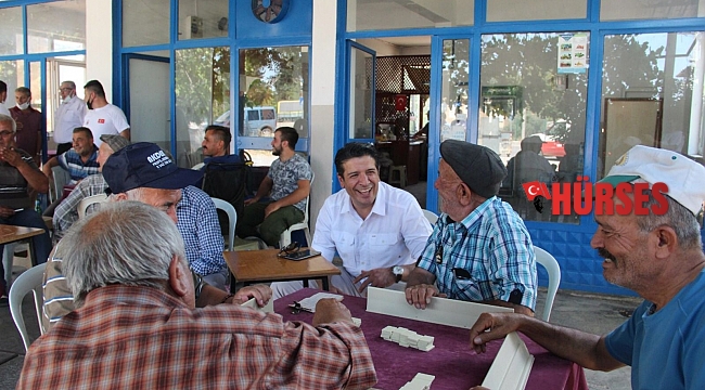 Döşemealtı'ndaki kahveci esnafına belediyeden hediye paketi