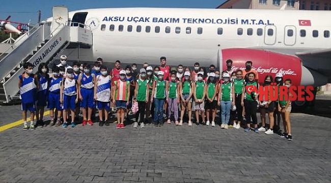 Kepez'in çocukları geziyor
