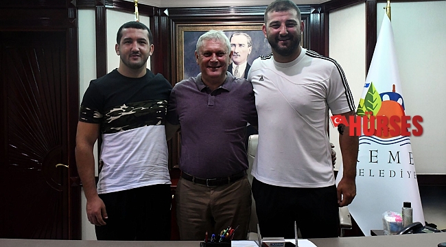 Kırkpınar yolcusu güreşçiler, başkan yardımcısı Gül ile bir araya geldi