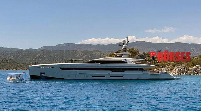 Lüks yat Kekova'da