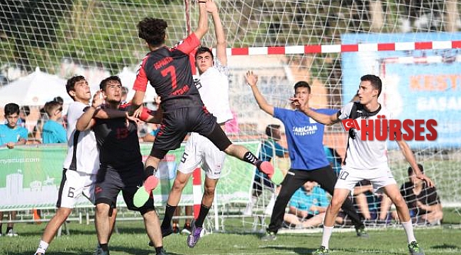Ramazan Demirci Hentbol Turnuvası başladı