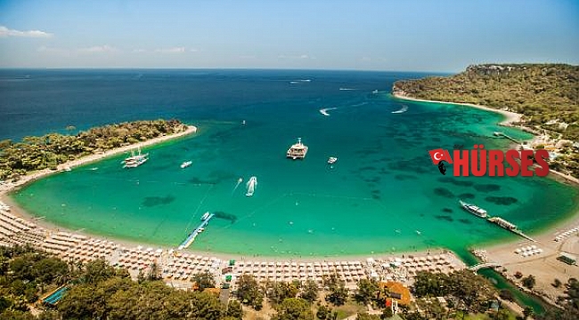 Topaloğlu: En az 3 milyon turiste ev sahipliği yaparız