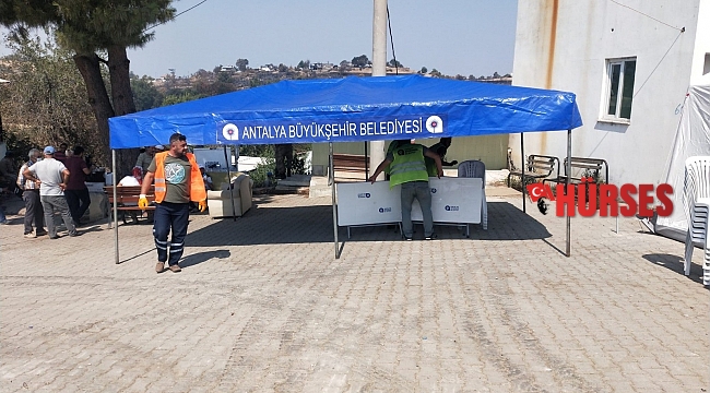 Antalya Büyükşehir Belediyesi afetzedelerin yanında