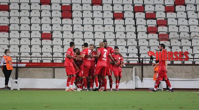 Antalyaspor'un bu sezonki 4 golünün 3 golü penaltıdan