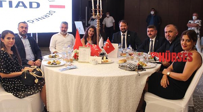 ANTİAD zafer coşkusunu tenor Hakan Aysev'le yaşadı