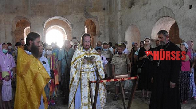 Aziz Nikholaos, doğum gününde Demre'de anıldı