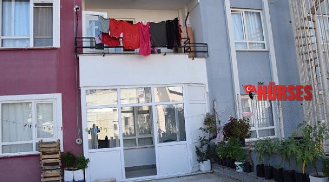 Balkondan girdiği evde eski eşini ve kayınvalidesini öldürdü